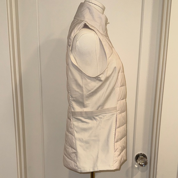 Lululemon Athletica Light Beige Quilted Vest - Picture 3 of 4
